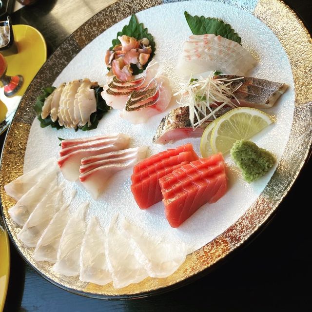 壱岐　綺麗な海と美味しい海鮮と奇岩を巡る
