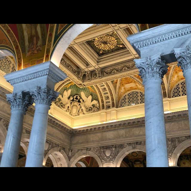 มาเดินชม LIBRARY of CONGRESS กัน