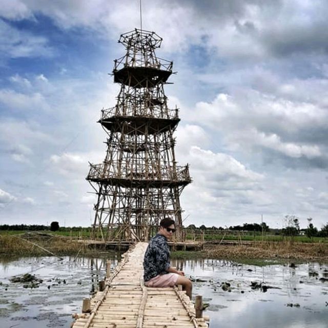 หอชมทุ่งบ้านต้นตาล  สุพรรณบุรี 