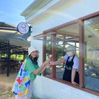 พิกัดร้านไอติมลับ @แปดริ้ว