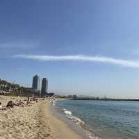 바르셀로네타 해변의 청량한 오션뷰🏖