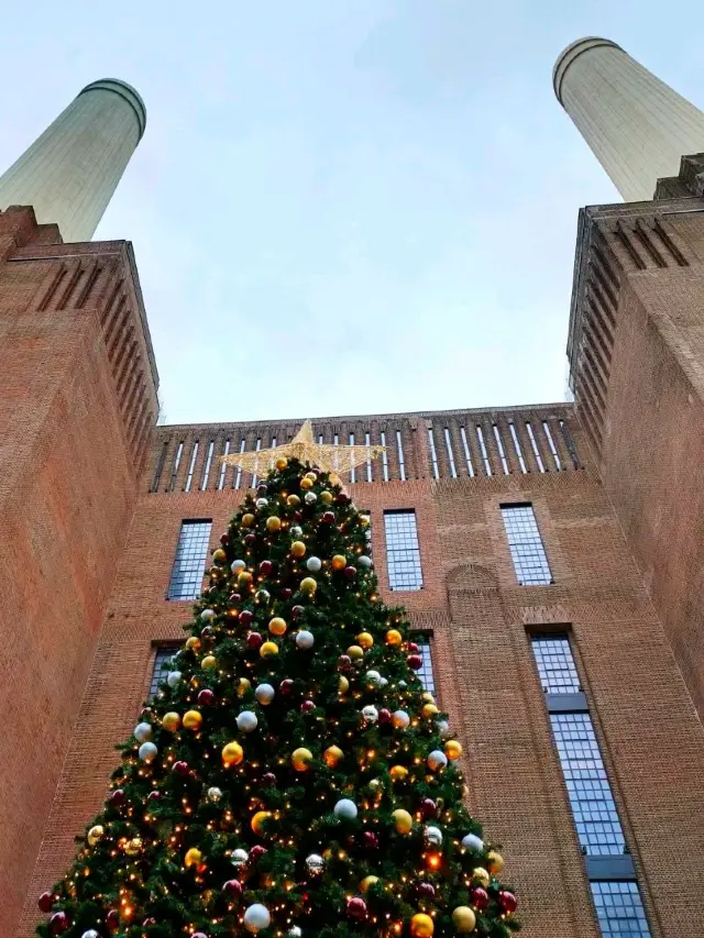 Shopping at Battersea Power Station 🎄✨❤️