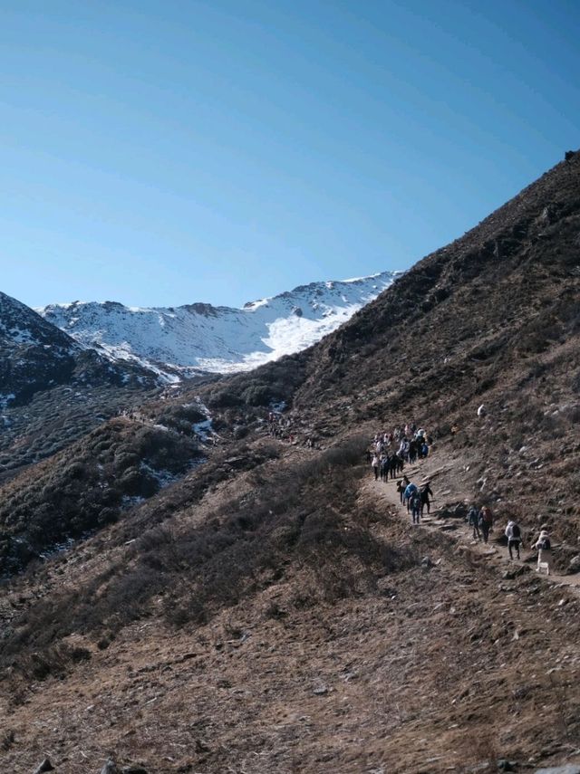 Hiking from Balang Mountain Pass