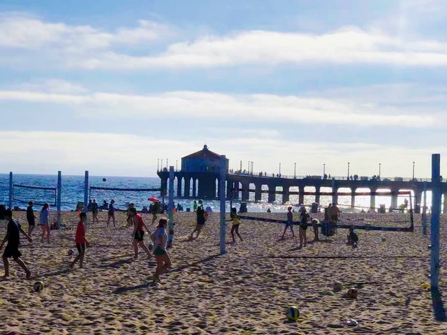 Los Angeles' most beautiful beach - Manhattan Beach