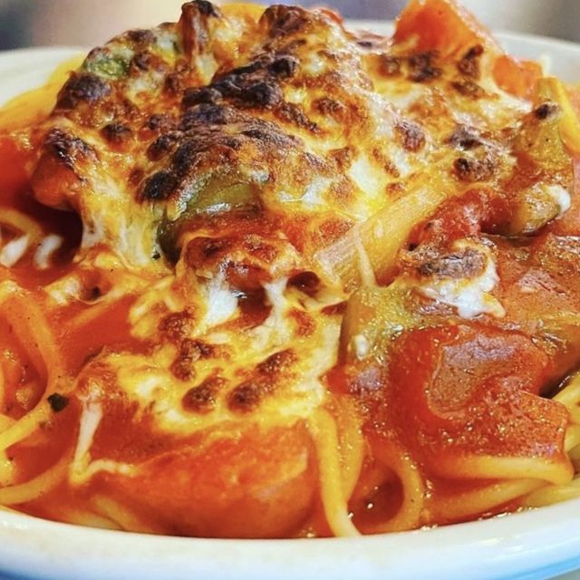 油麻地飯堂級意粉