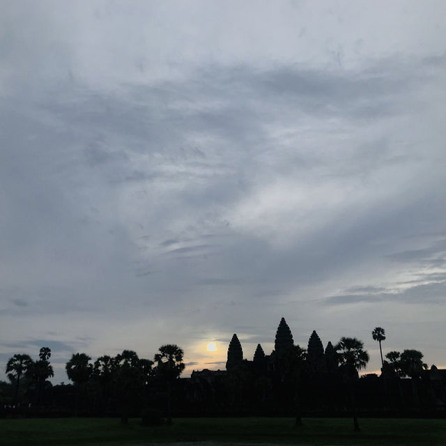 Angkor Wat -world heritage-kingdom of wonder
