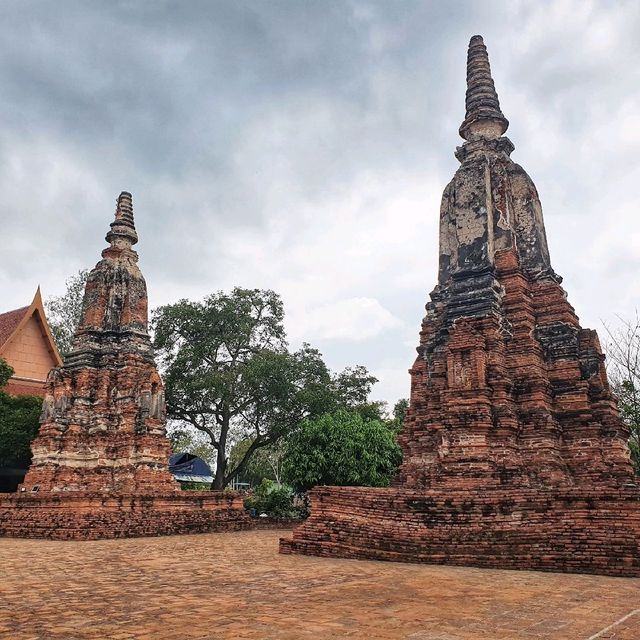 วัดภูเขาทอง อยุธยา
