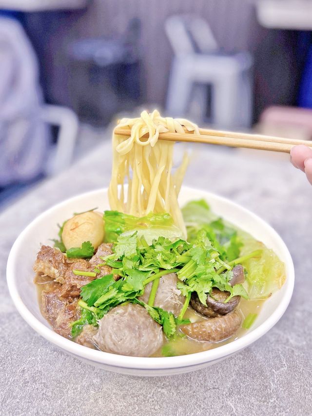 裝修新穎 味道正宗的港式車仔麵