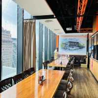 HOOTERS 美式餐廳