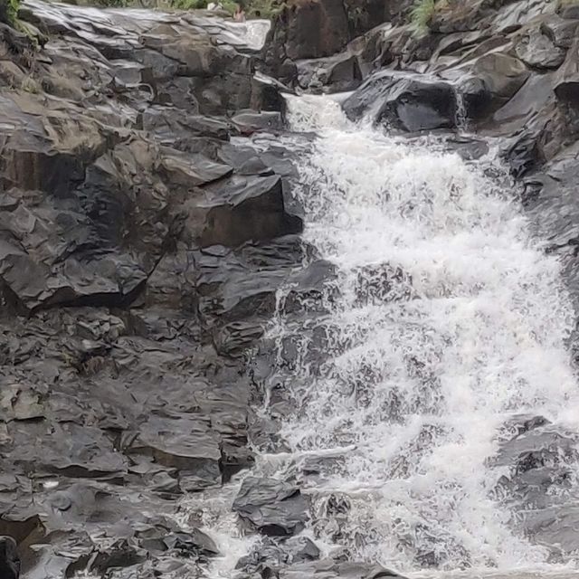 Palshe waterfall Tamini ghat in Pune 