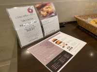 秋旅ホテル。『the b 博多』無料軽食と共有設備