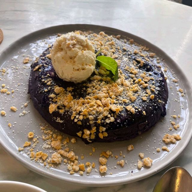 보라카이에서 유일하게 웨이팅이 있는 맛집