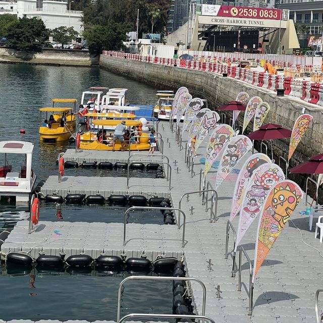 灣仔海旁散步之旅：靚爆Chocolate Rain打卡位！維港海上樂園