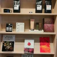 周末寫意遊：黃昏西環海中心公園,意式cafe「coffeelin」