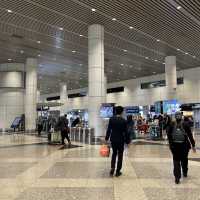 抵達吉隆坡國際機場