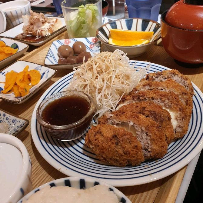 [윤휘식당] 일본가정식 맛집 | 트립닷컴 대한민국 트래블로그