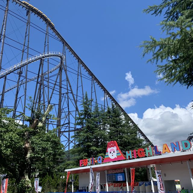 関東の絶叫ができるテーマパーク