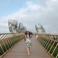 Golden bridge เดินสะพานมือชมวิวสุดปังบนบานาฮิลล์