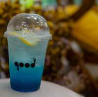 คาเฟ่ริมลำธารน้ำสีเขียวมรกต Good Pooltara Krabi