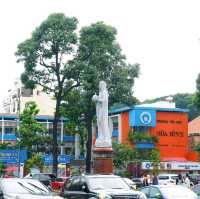 โบสถ์งดงาม ใจกลางเมืองโฮจิมินห์