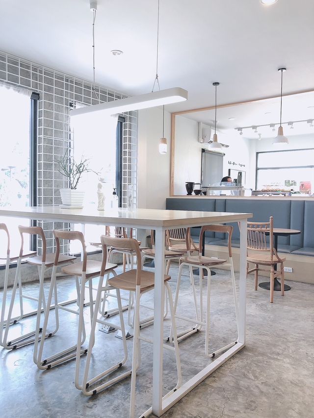 roastniyom coffee