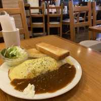 東京・春日。文京区ぶらぶら朝食探し『little wood(リトルウッド)』で『たまごカレー』