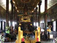 Wat Phnom — A beautiful Buddhist Temple