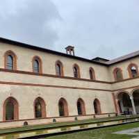 米蘭必去的古堡｜Castello Sforzesco 