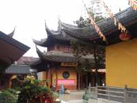 Inside Jade Buddha Temple - Shanghai 