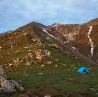 Climbing Mount Huabao 