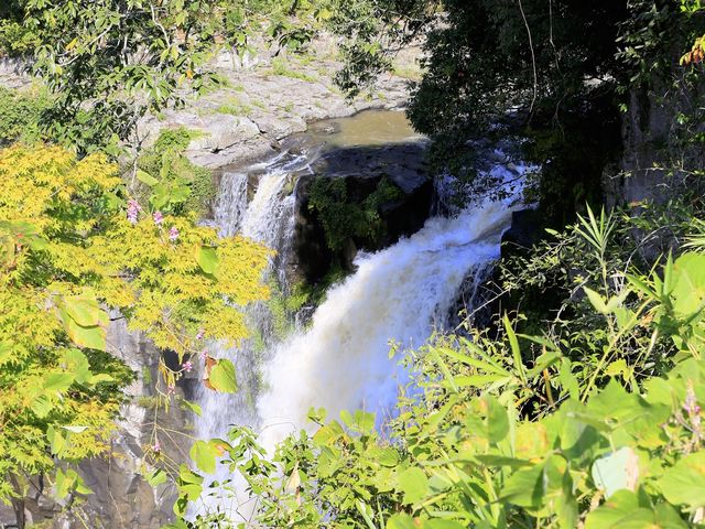 日本九州沈墮の滝