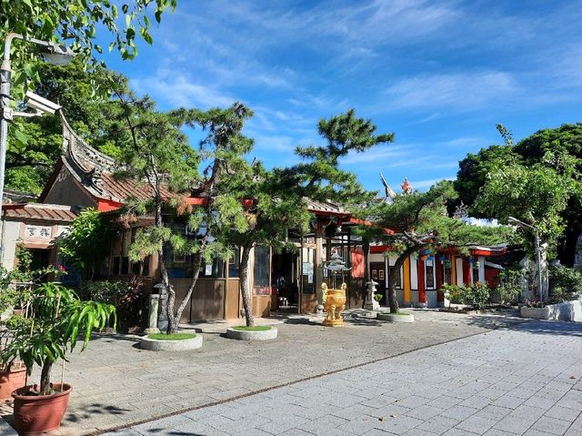 【桃園】龜山景點|親子景點|迴龍寺