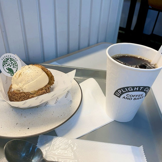 渋谷　駅ナカCAFE 《UPLIGHTCAFE》