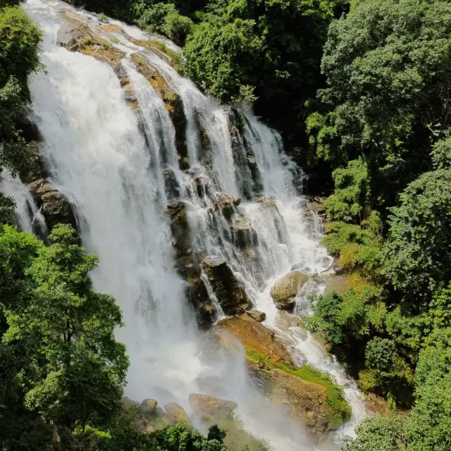 Wachirathan Waterfall Chiang Mai