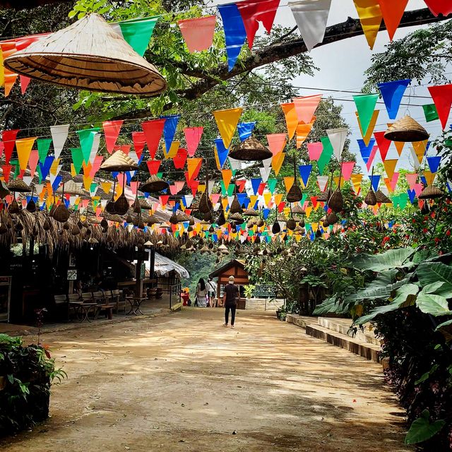 Tad Yuang Waterfall resort 