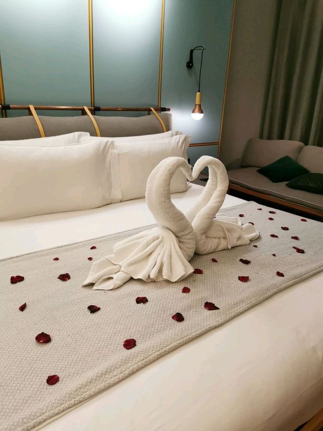 KLoe Hotel with Aesop amenities 