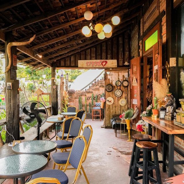 บางรักคาเฟ่ ณ วังน้ำเขียว