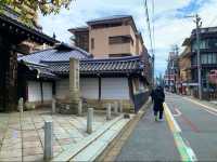 京都　SAKURA 桜めぐり❗️聖徳太子が創建した六角堂の桜に感動❗️