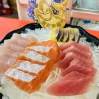 邱家生魚片