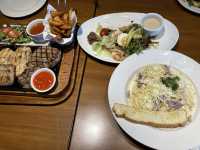 【インドネシア】山の上にある涼しいカフェ