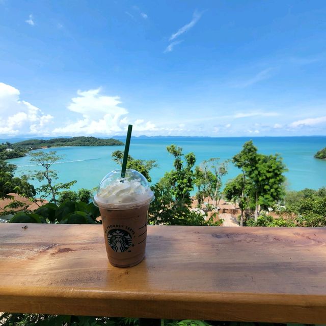 สตาร์บัคโรงแรมซิเหน่ภูเก็ต