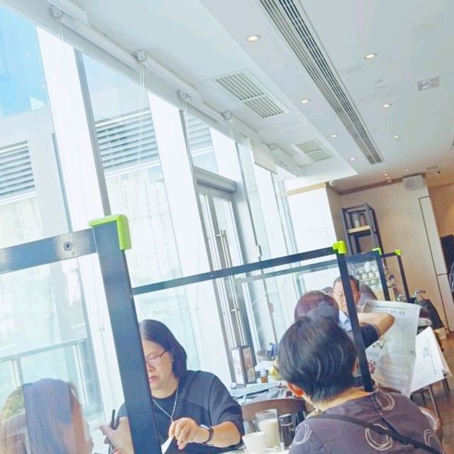 深水埗新商場 V WALK 和平飯店 , 午餐物超所值！