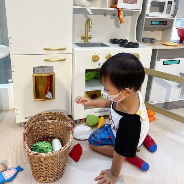 【 室內沙池遊樂場 】