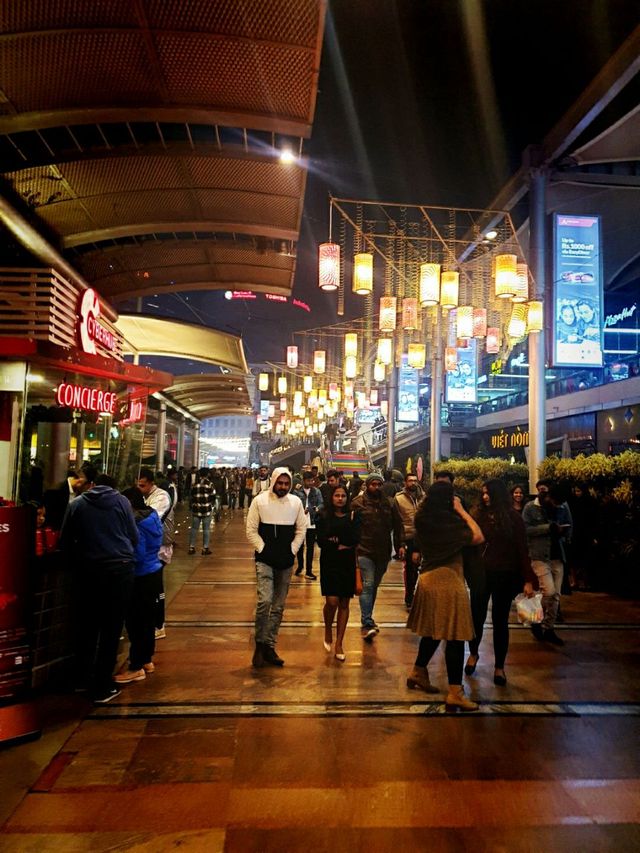 Cyber Hub 여기도 인도! 🇮🇳