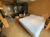 靜水沁園露台海景客房 - 香港君悅酒店