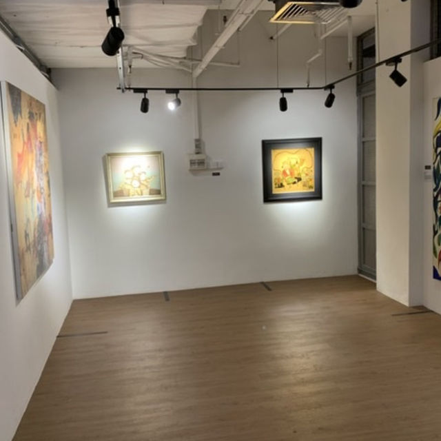 Hidden Art Gallery In Orchard 