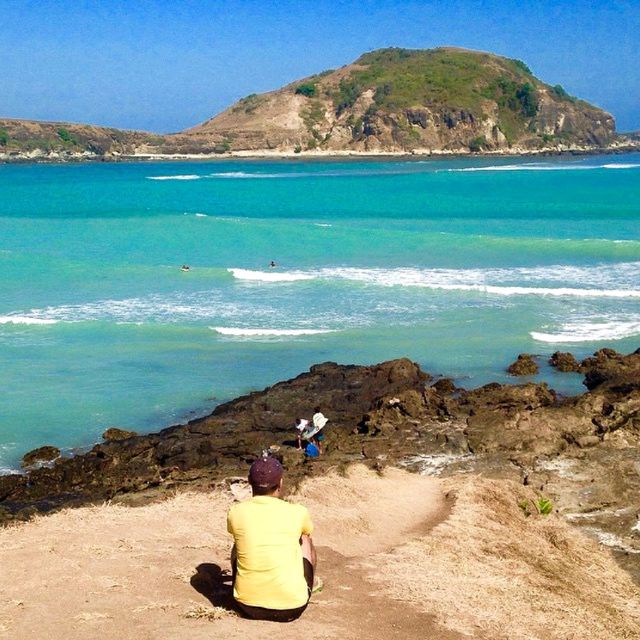 Beautiful beach,  ideal for beginner surfers!