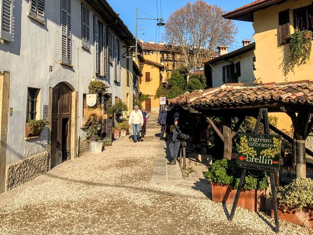 Navigli in Milan, Italy 🇮🇹 