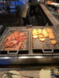 Eating in real Farmhouse break buffet cool env