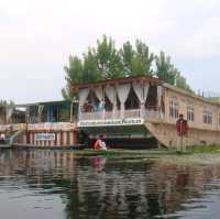 ทะเลสาบดาล (Dal Lake) แคชเมียร์